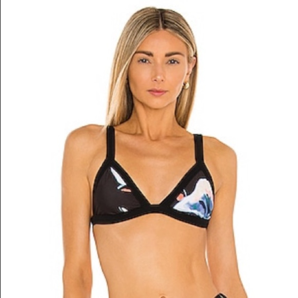 Unique Hyacinth Reversible Bikini Top in Multi MAAJI